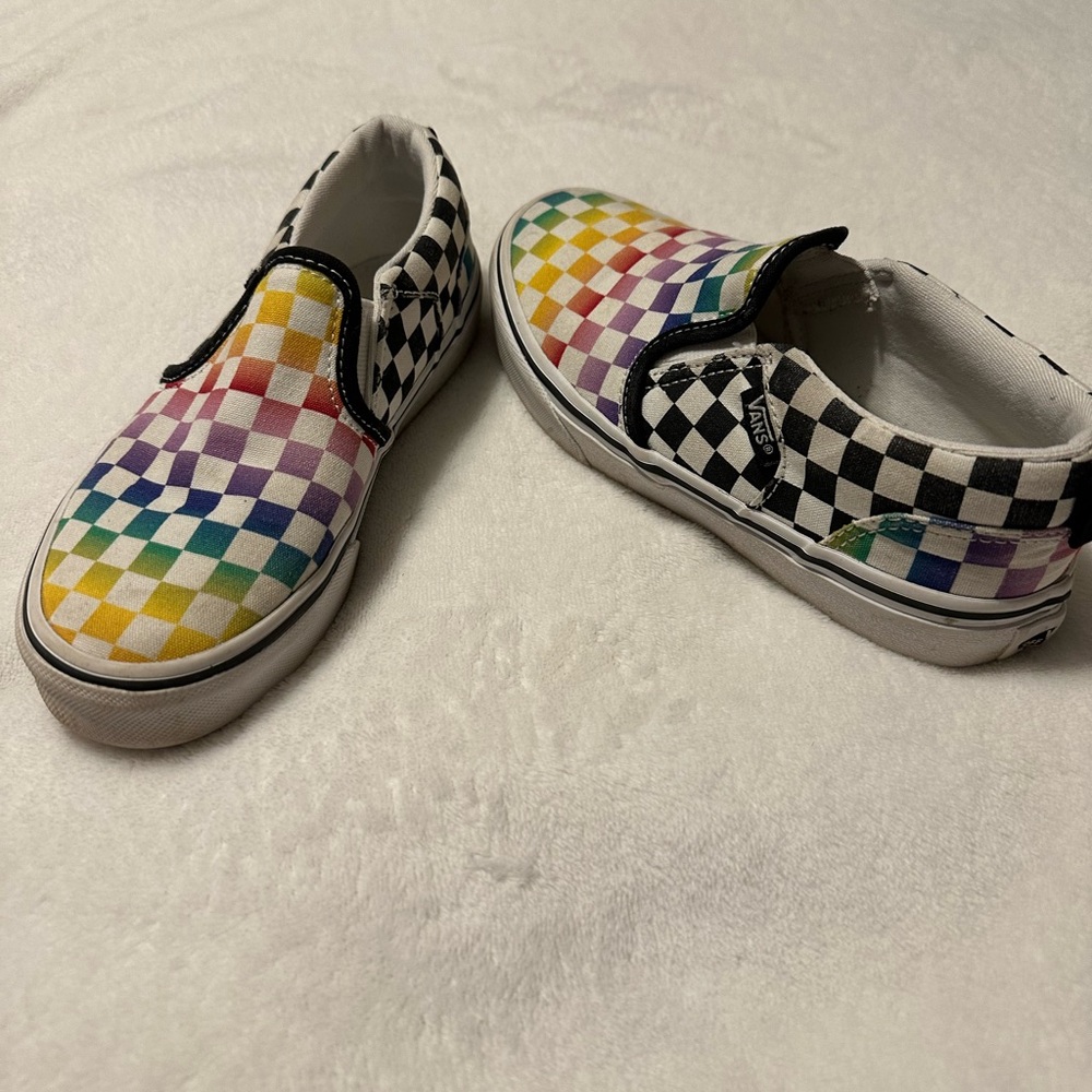 Vans Classic slip on Rainbow checkerboard - little kids size 2.0